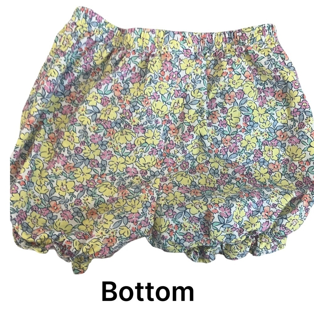 Penelope Mack Girl’s Blue Denim Top w/Floral Shorts Matching Set. Size: 24M. - Picture 6 of 7
